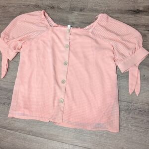 Women's Pink Button-Up Top